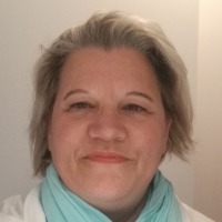 Photo de Valérie, Head of traffic / Responsable traffic / Chef de projet tracking