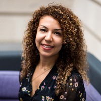 Photo de Nora, Program Manager / Directeur de Projet