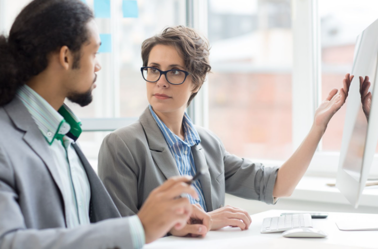 Consultant QA : qui est-il ? Quel est son rôle en 2026 ?